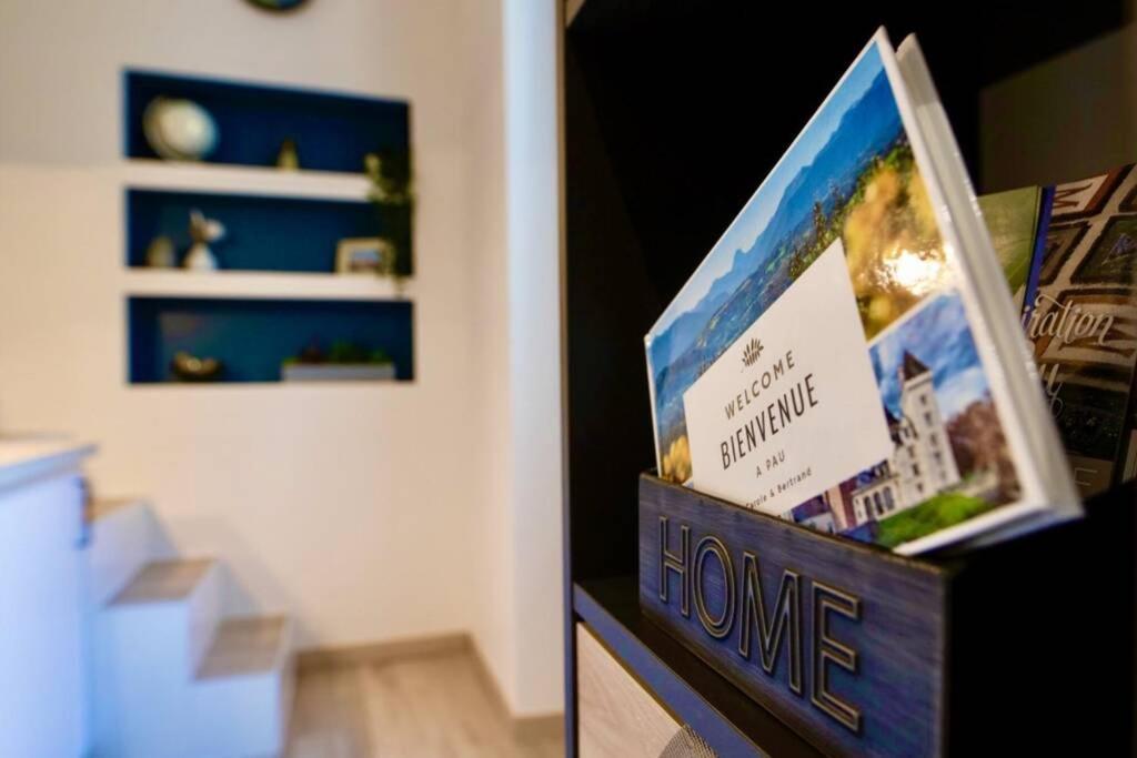 Tiny House Apartment Pau Exterior photo